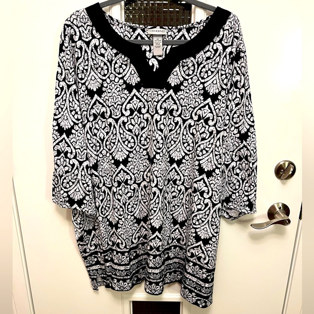 Catherines 3/4 sleeve top